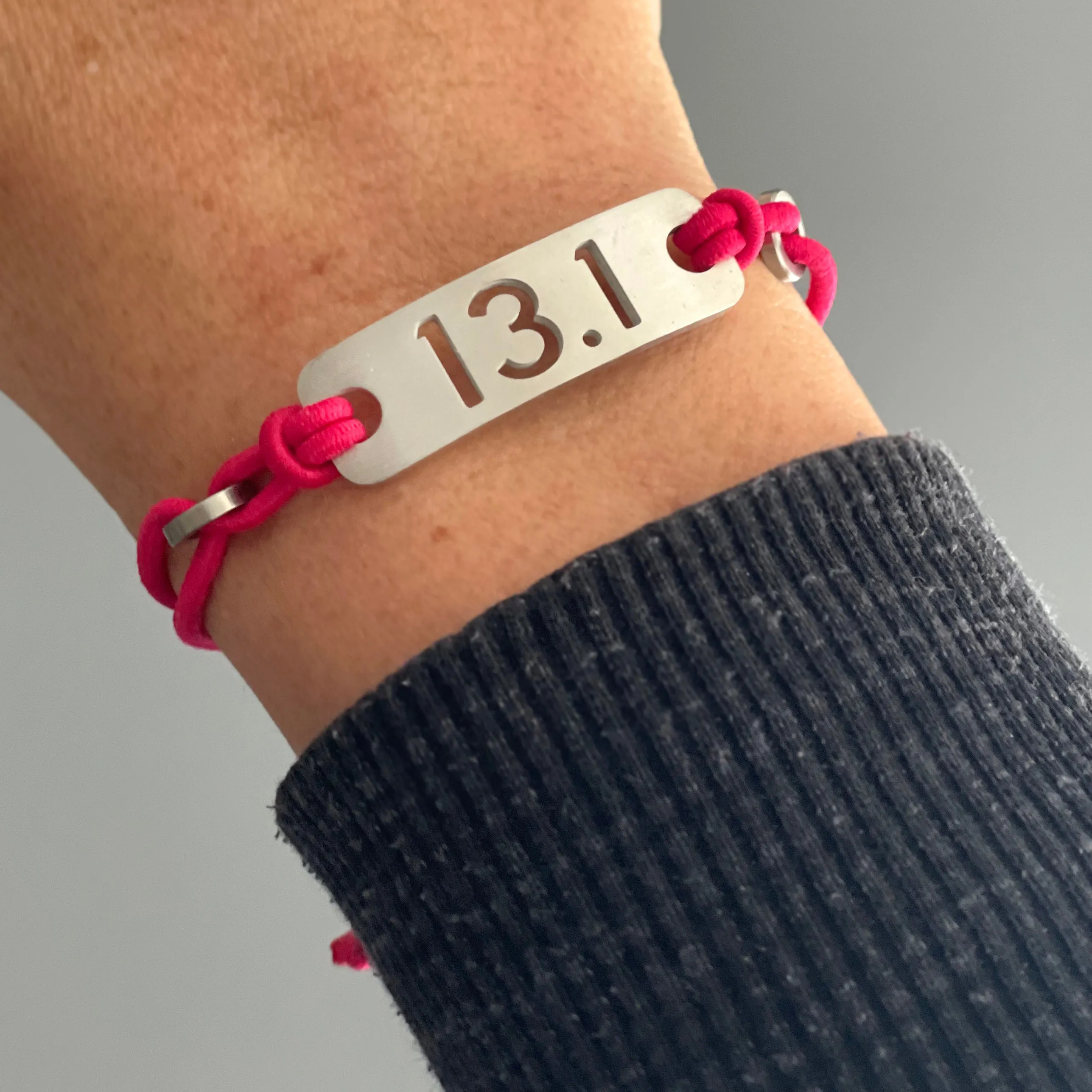 13.1 Half Marathon Running Adjustable Stretch Bracelet - Black or Pink