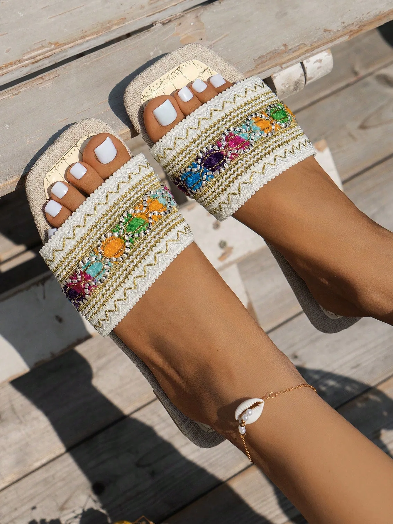 Beige Women's Flat Sandals With Colorful Embroidery, , Bohemian Style, Party Beach Shoes, Perfect For Vacation