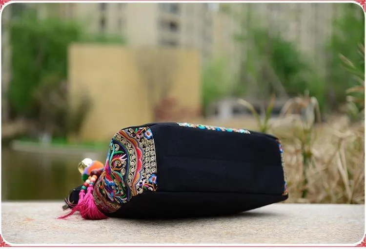 Ethnic Style Embroidery Versatile Canvas Oblique Tassel Shoulder Bag