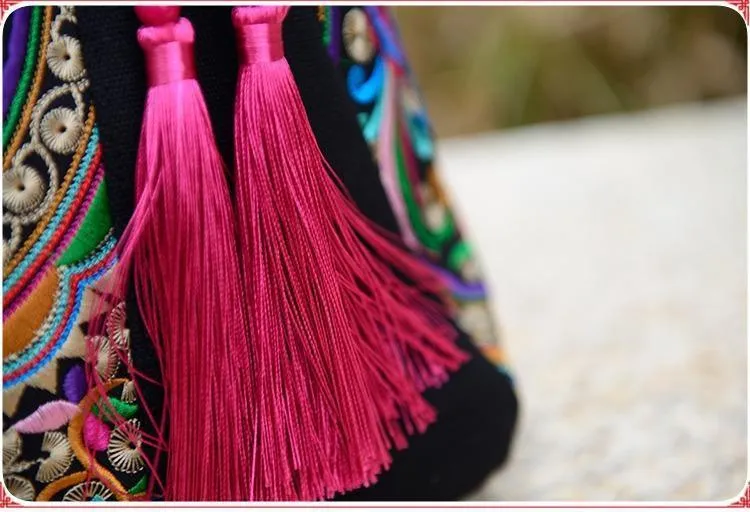 Ethnic Style Embroidery Versatile Canvas Oblique Tassel Shoulder Bag