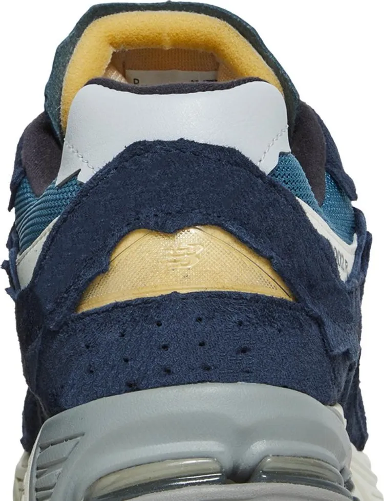 New Balance 2002R 'Protection Pack - Dark Navy' sneakers, blue