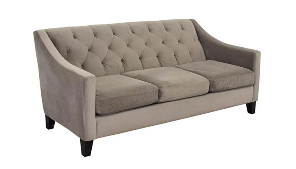 Traditional Tufted Sofa